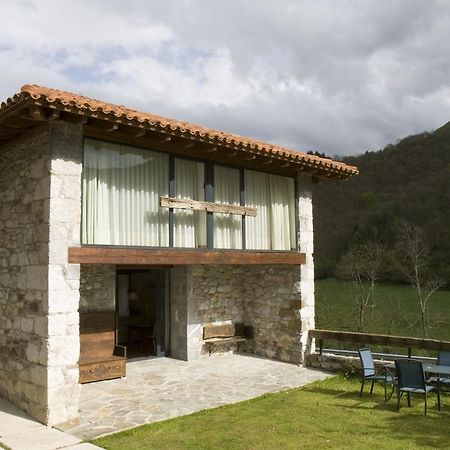 Apartamentos Rurales El Lleron Caso Eksteriør bilde